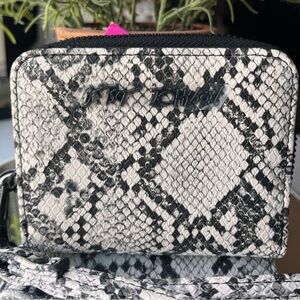Betsey Johnson Snakeskin Print Zip Wristlet Wallet XO Skully NWT